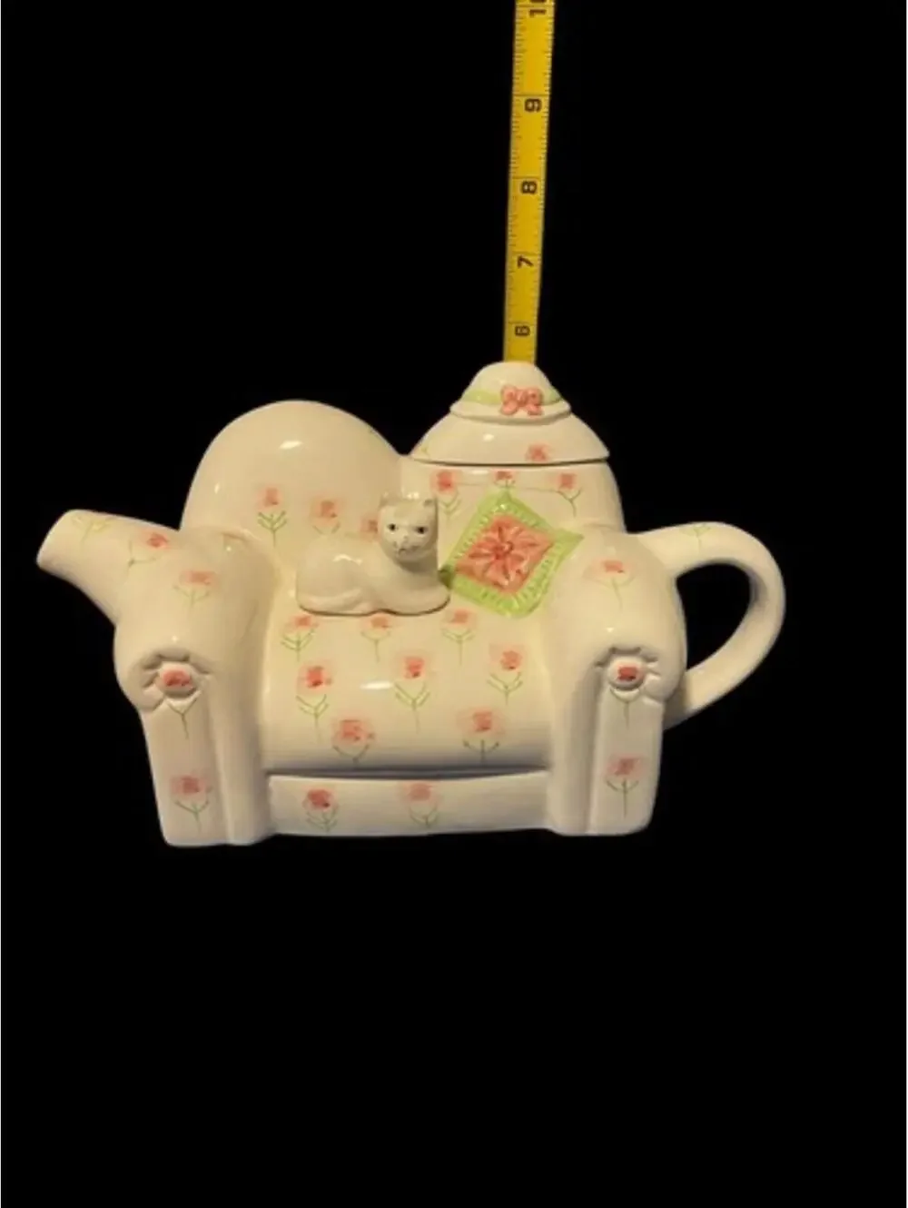 Vintage 1995 Cardinal Inc. Ceramic Novelty Teapot Floral Sofa Cat